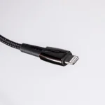 نمای نزدیک سوکت فلزی Lightning کابل کینگ استار K360i برای آیفون