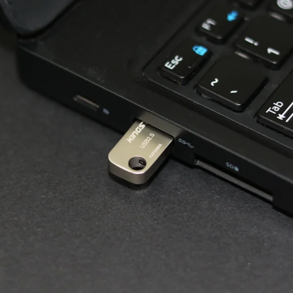 فلش مموری کینگ استار مدل Arka KS238 USB2.0